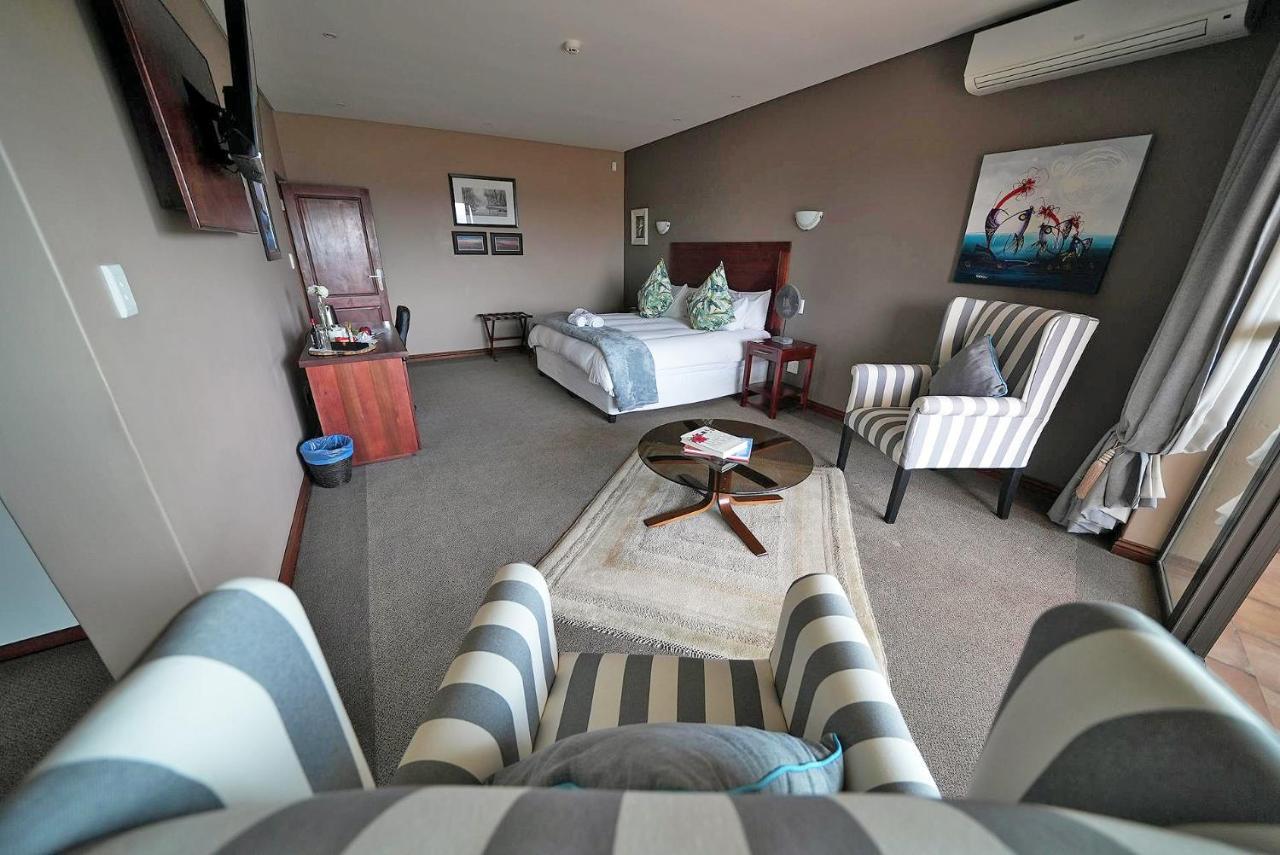 Over The Moon Guesthouse Γιοχάνεσμπουργκ Εξωτερικό φωτογραφία